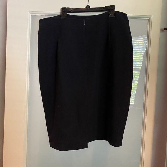 La Dress Couture Suit - Picture 9 of 13